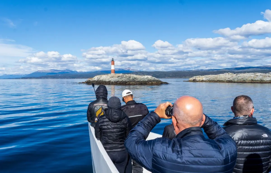 Navegación Canal Beagle – Pingüinera