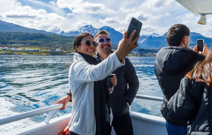 Navegación Canal Beagle – Pingüinera