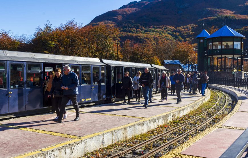 FIN DEL MUNDO CLASICO – Descubre Ushuaia en 3 días